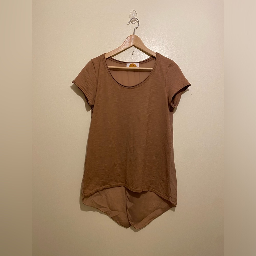 CLOT MADE IN ITALY Casual Brown Women's Top.one size